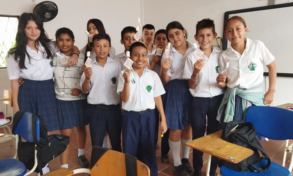 Día-del-Amor-y-la-Amistad-18-Septiembre---1